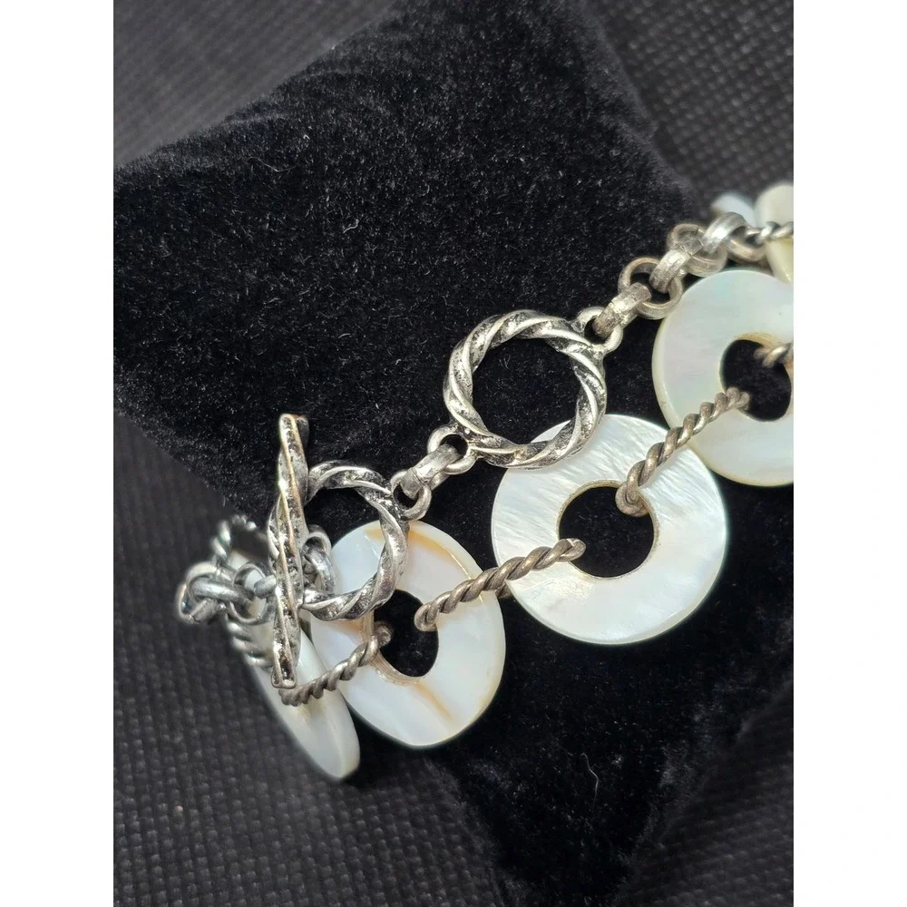 Mother of Pearl Shell Disc Link Bracelet Silver Tone‎ Rope Chain Toggle Clasp
